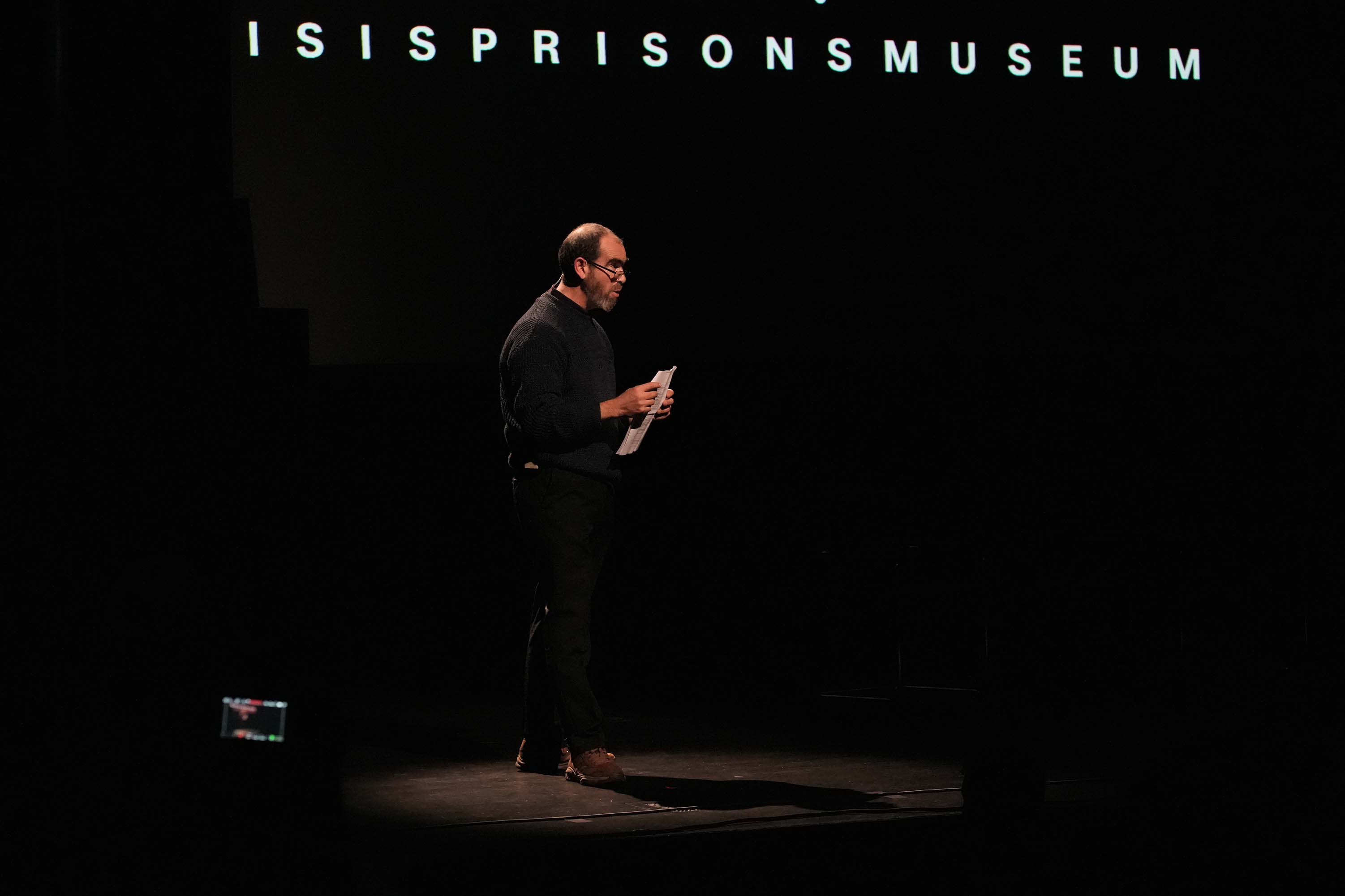 Understanding Prison [2]