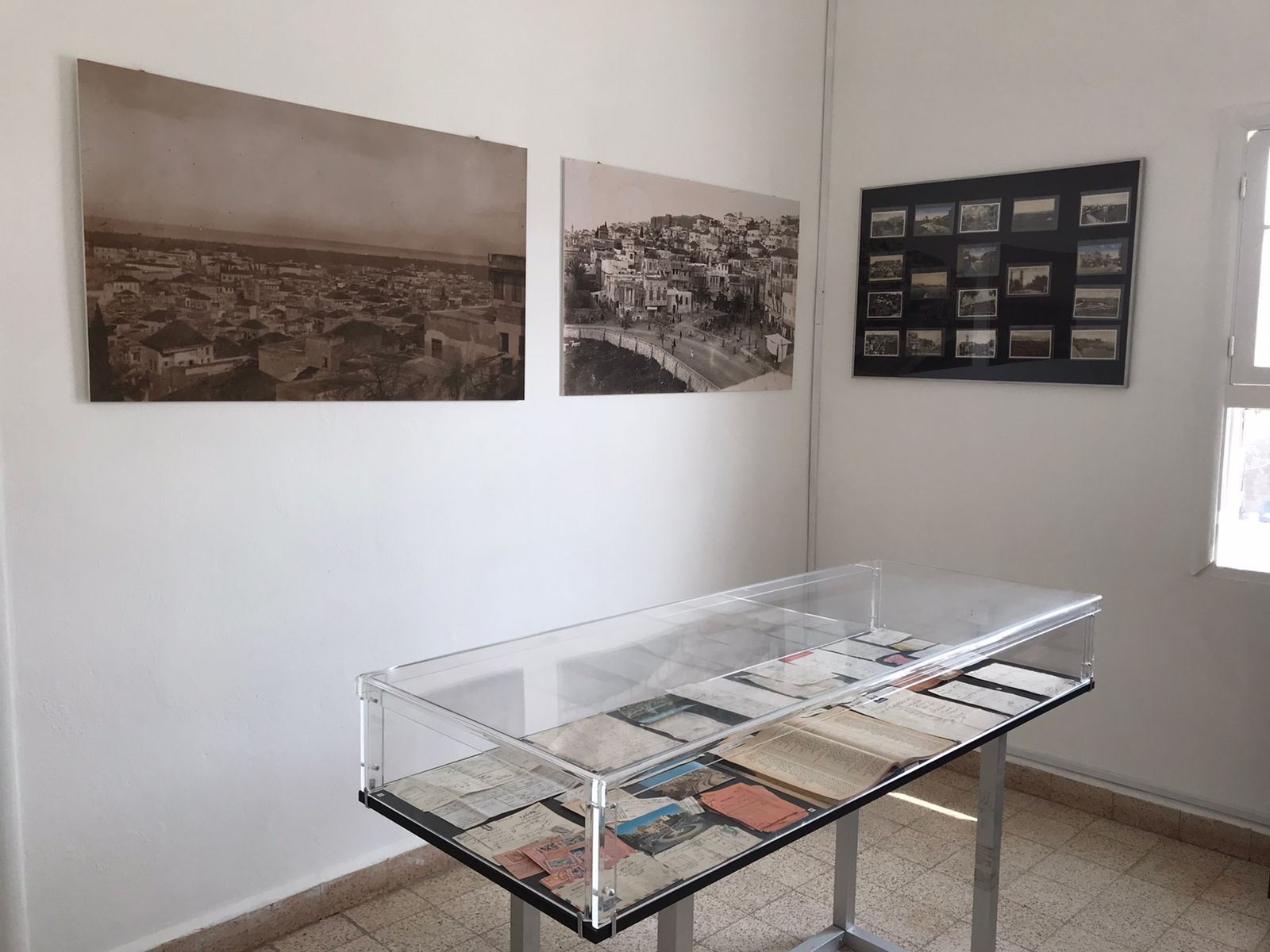 Snapshots of the Exhibition